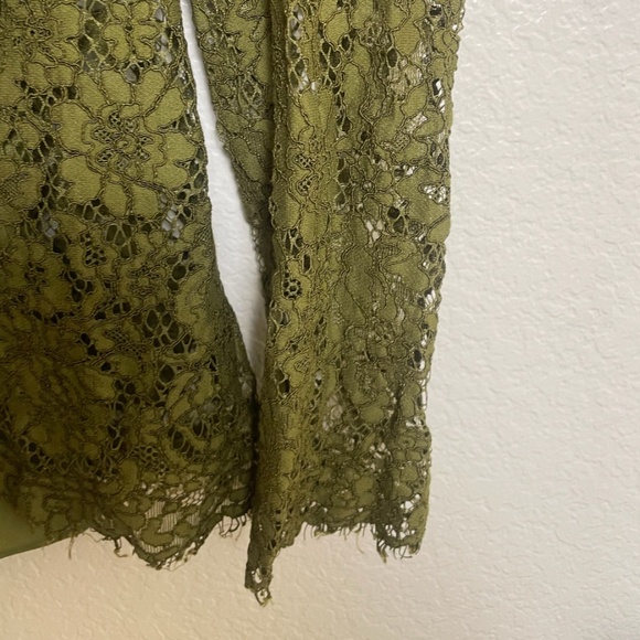 ⭐️ Lace Work Business Casual Classy Chic Glam Posh Hipster Hippie Hip Blouse Top - Picture 5 of 7